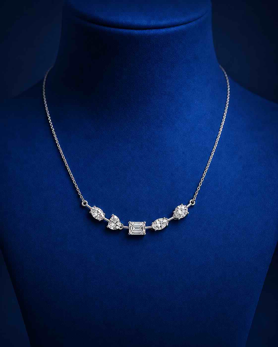 The Harmony of Cuts Necklace
